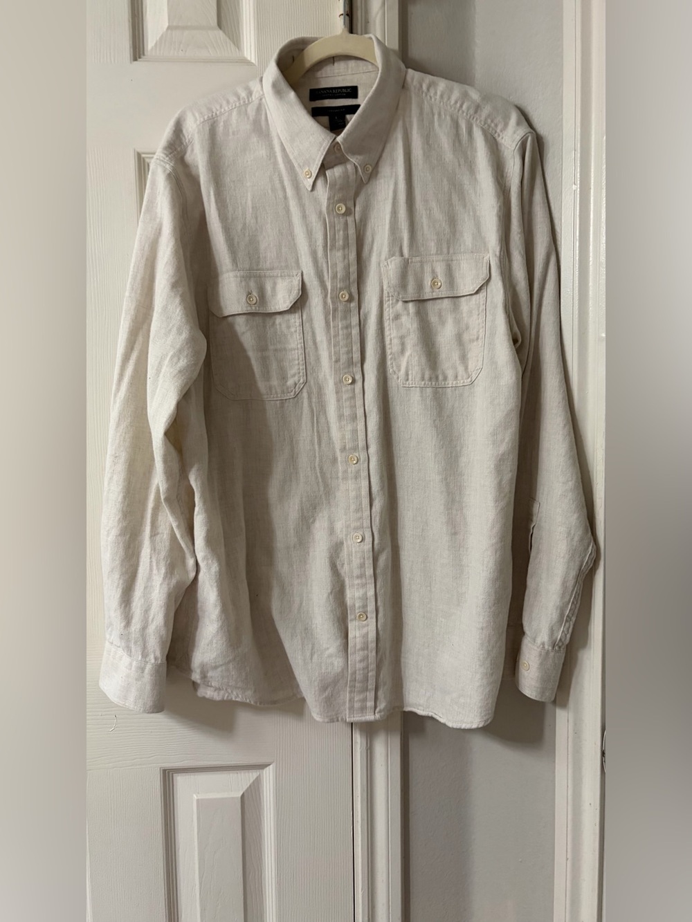Banana Republic Men’s Button Down Shirt Size Large 100% Organic Cotton